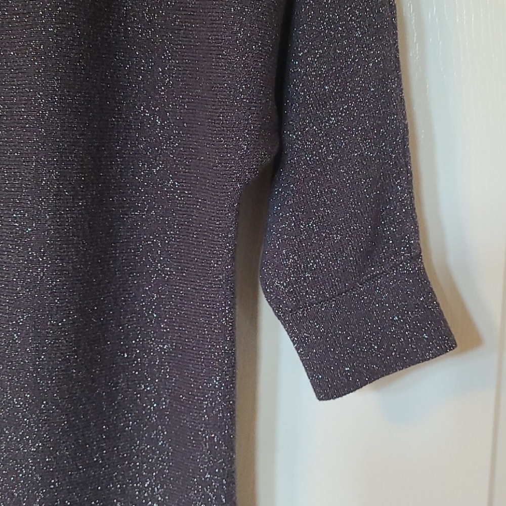 Ann Taylor Loft top - Picture 3 of 5